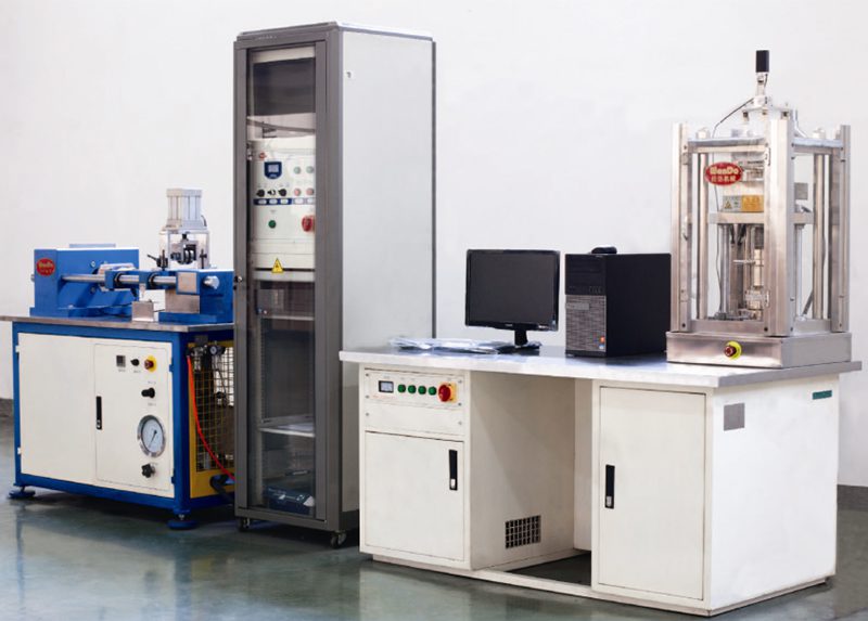 Brake friction material testing machine in the Sunrich laboratory